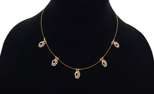 Antique pendents invisible necklace - Clear