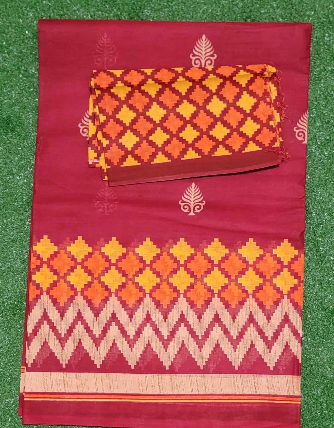 Pure Cotton Sarees with blouse piece