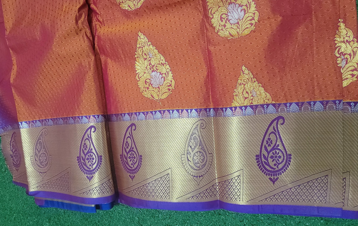 Kanchi pattu Saree - Brownish Red and Dark Blue