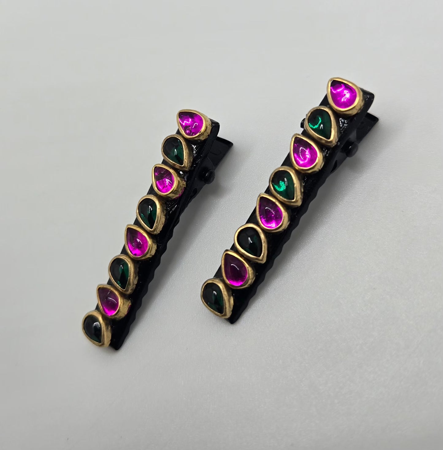Kids aligator hair clips