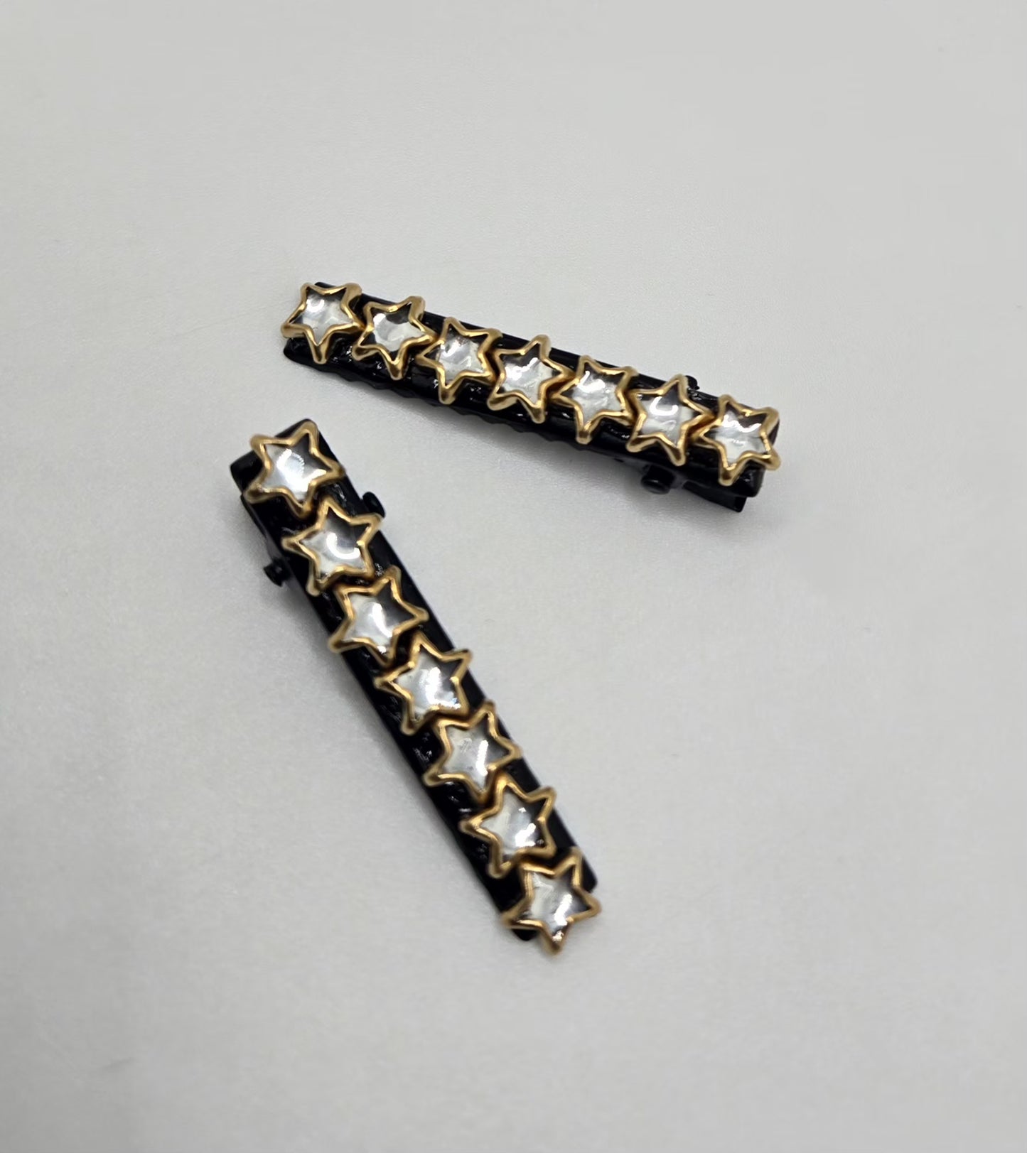Kids aligator hair clips