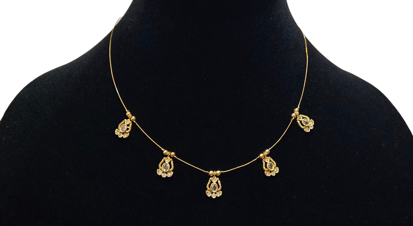 Simple classy antique pendents invisible necklace