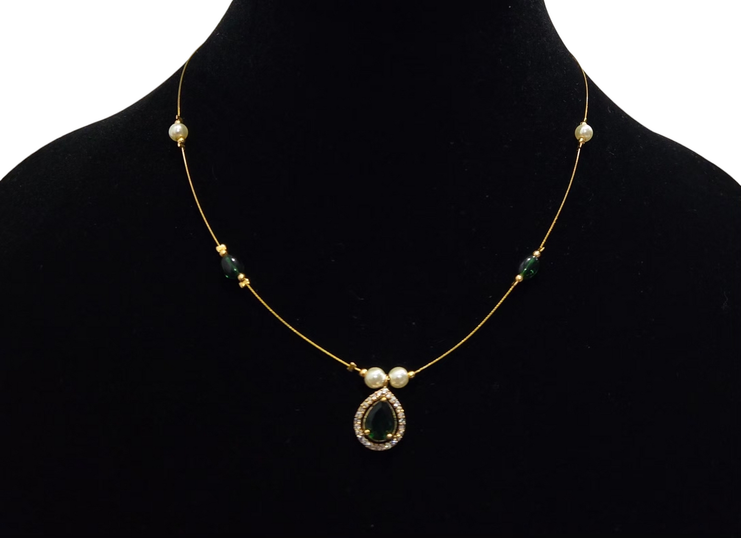 Nayantara simple drop necklace