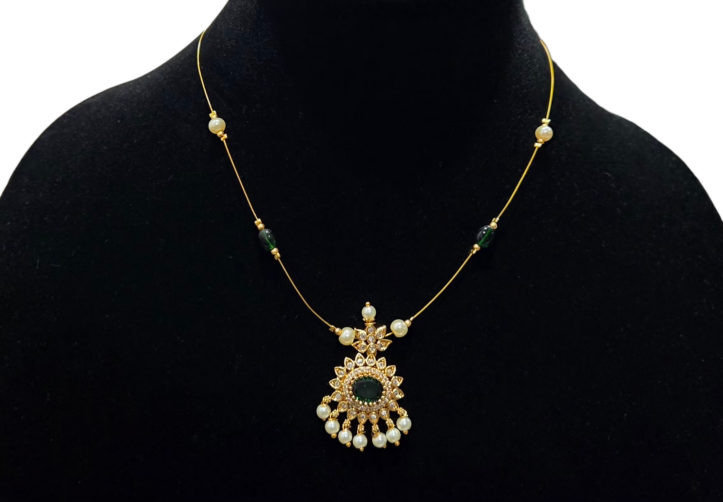 Noir Maharani Pearl-drops Kundan Pendant Necklace