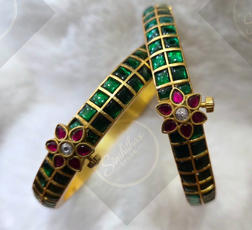 Jadau Kundan Bangles - Size 2.8