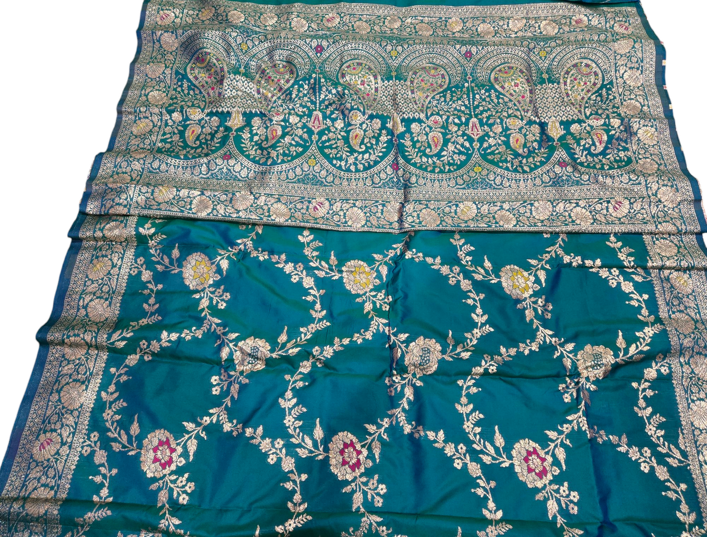 Beautiful Soft Sitara Silk Saree - Peacock kalanetha blue